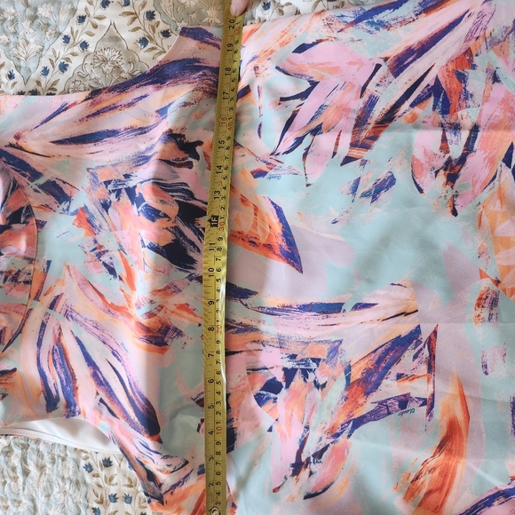 Beautiful Multi Colour Mock Neck Dress - Picture 8 of 9